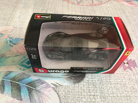 Voiture miniature Ferrari Aperta Burago Noire au 1/43