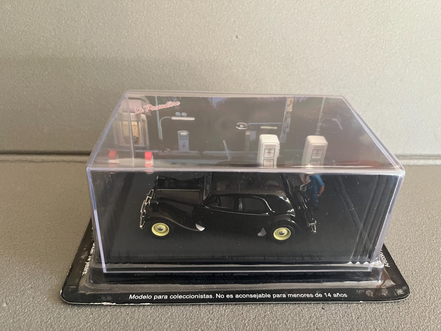 Voiture Miniature Citroen Traction 11 Etape 14 La Route Bleue RN7 1/43