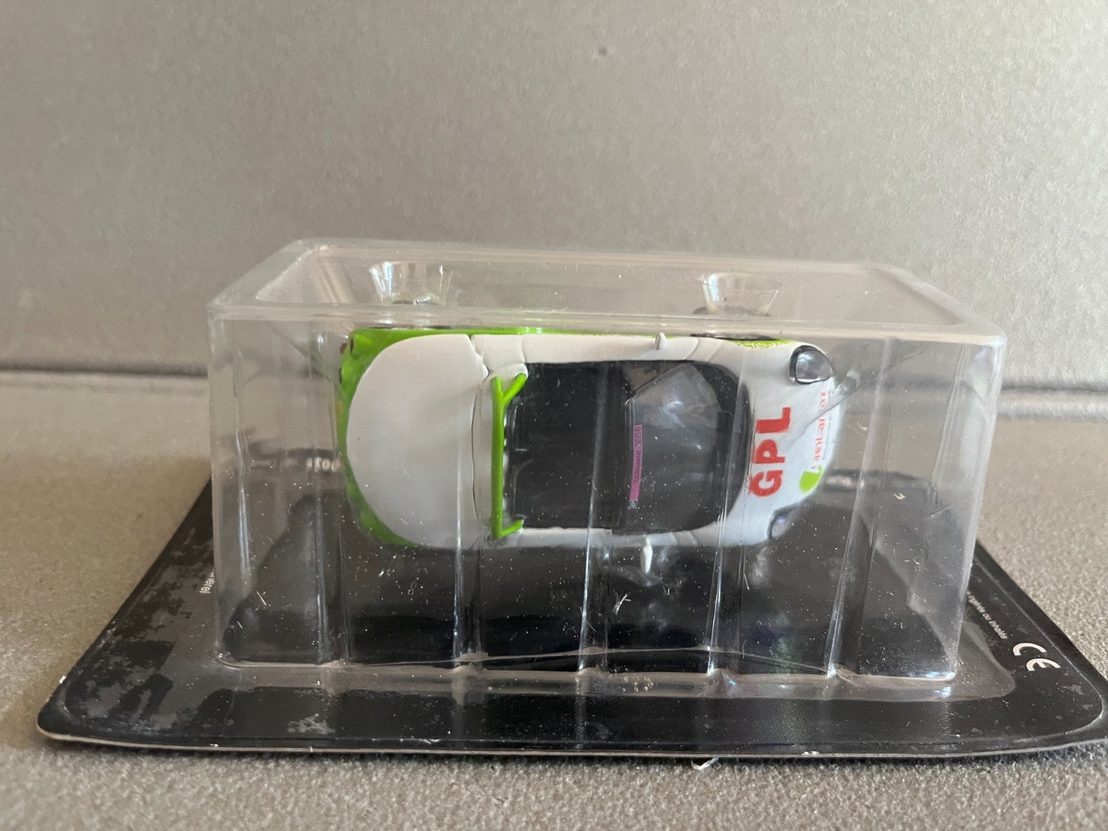 Voiture Miniature Renault Spider Antargaz 2003 Tour de France Vélo Norev 1/43