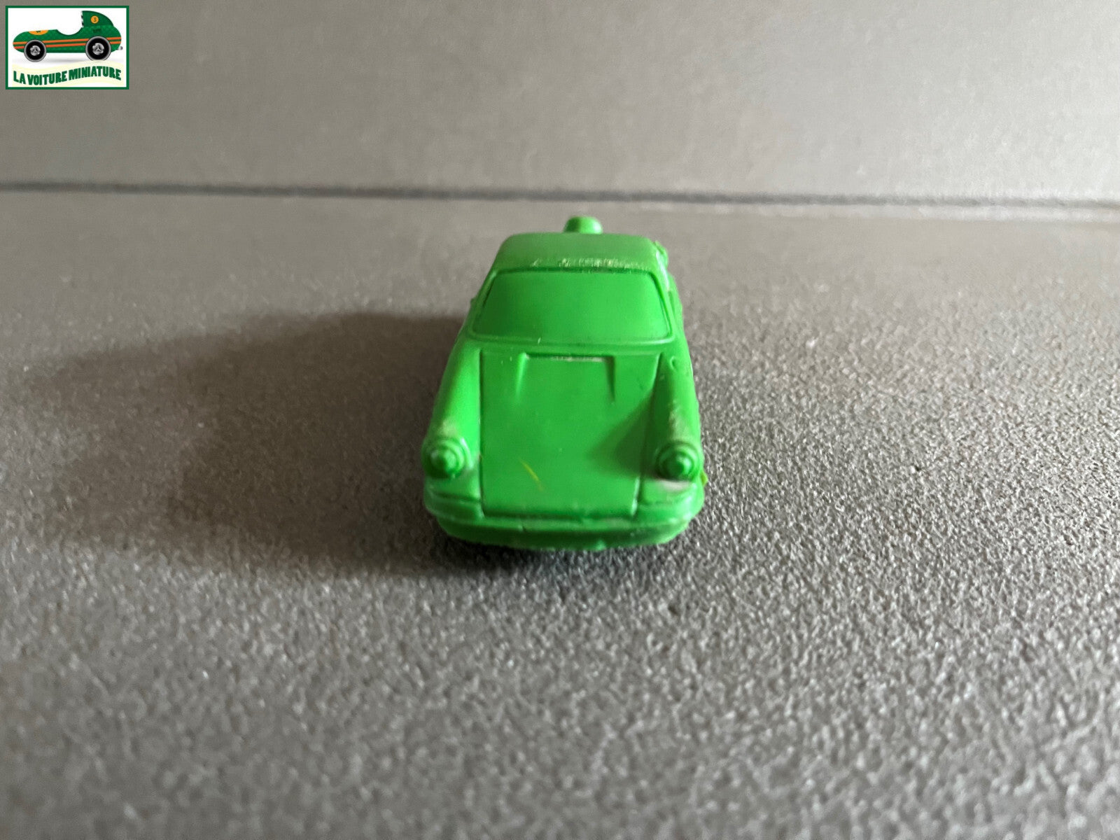 Voiture Miniature Ancien Porsche Vinyl Line Plastique Gomme 1/43 idem Tomte