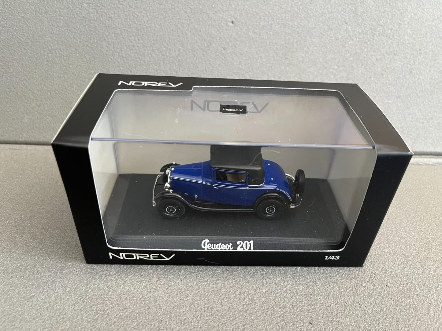 Voiture Miniature Peugeot 201 Coupé Norev au 1/43