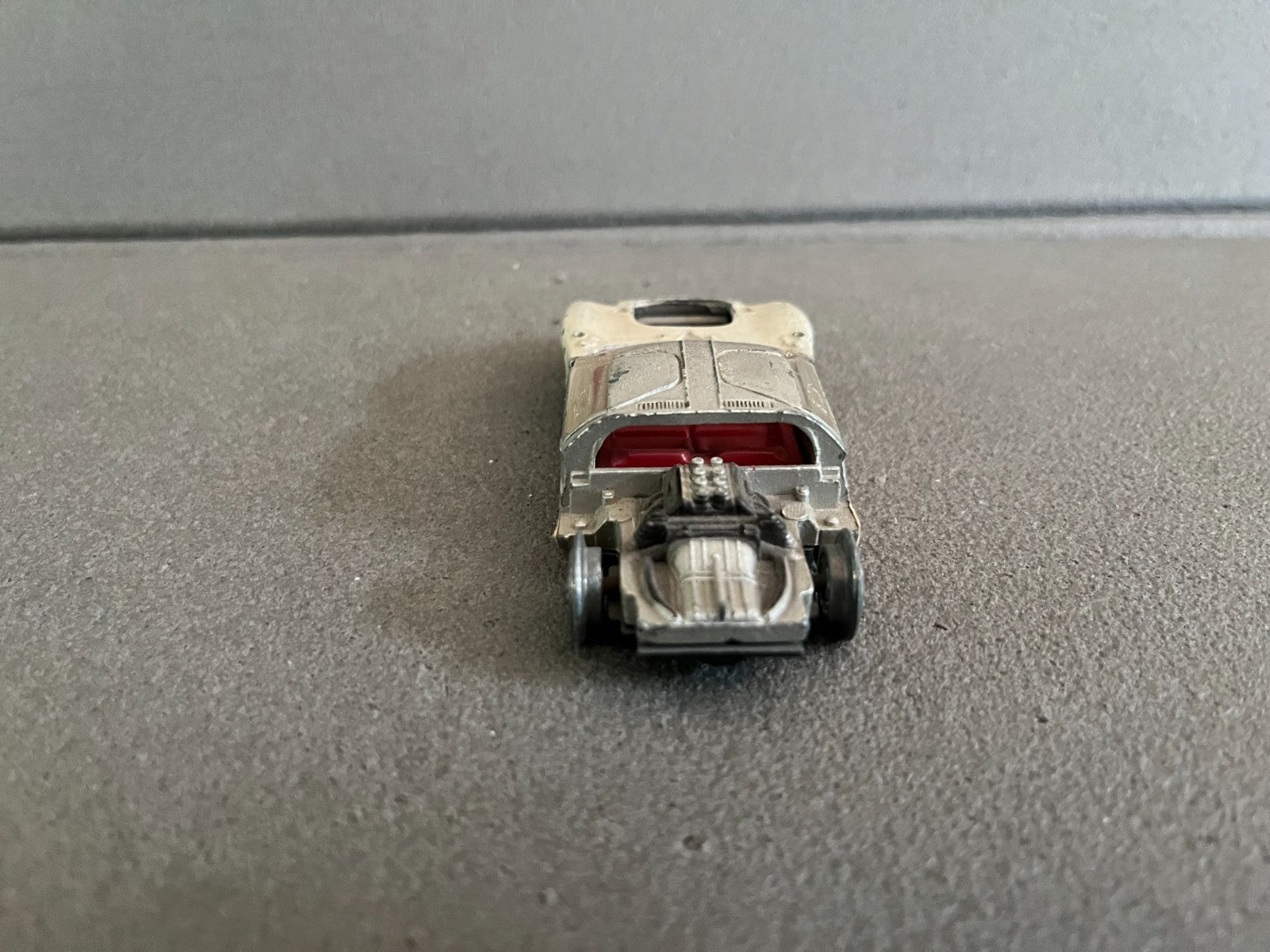 Ancienne Miniature Voiture Ford 40 RV Dinky Toys Meccano England Epave