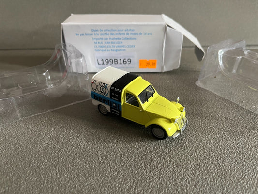 Voiture miniature Citroen 2CV Berliet Hors Série Hachette 1/43