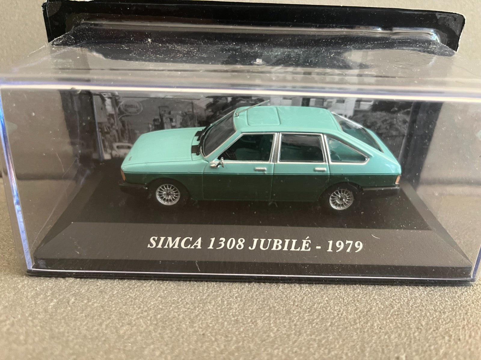 Voiture Miniature Simca 1308 Jubilé 1979 au 1/43