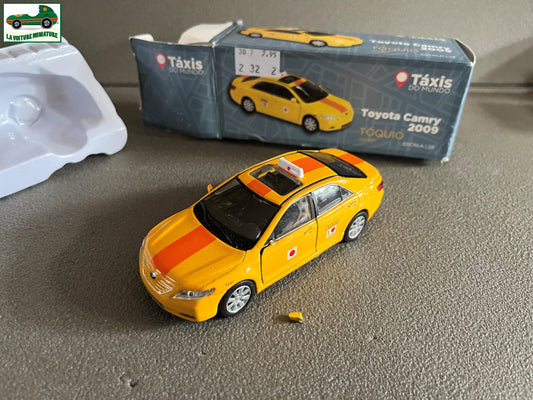 Voiture Miniature Toyota Camry 2009 Tokyo Taxi du Monde Welly au 1/38