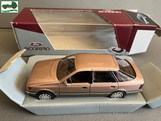 Voiture miniature Ford Scorpio Schabak West Germany au 1/25 (env. 1/24)