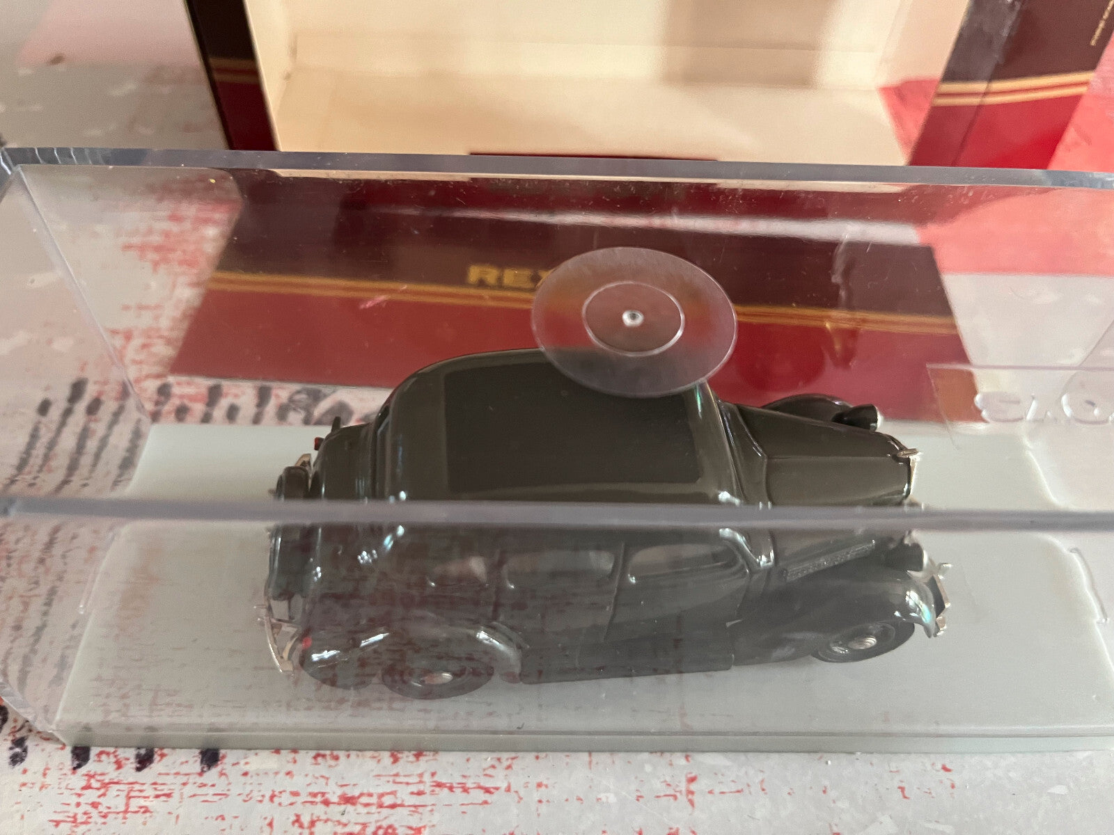 Voiture Miniature Ford 1935 Fordor Touring Sedan 42 Rextoys 1/43
