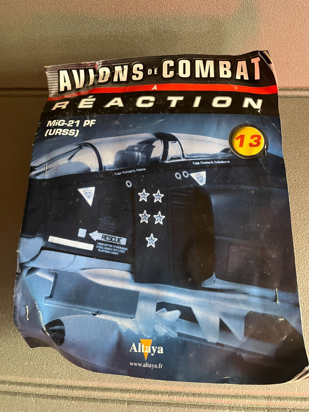 Avion miniature Militaire Combat Reaction Mig-21 PF URSS Altaya 1/72