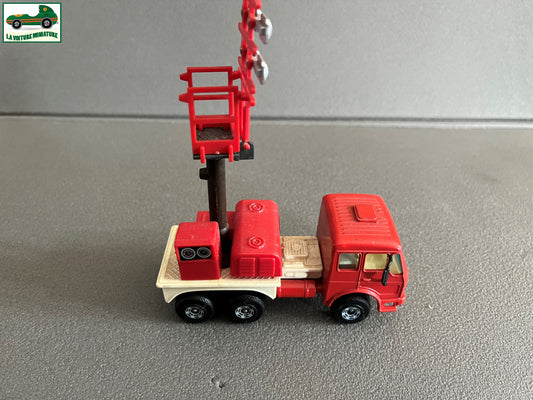 Voiture  Miniature Camion Mercedes Eclairage Chantier Gama Germany 1/43 ou 1/50