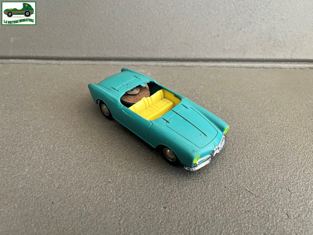 Ancienne Voiture Miniature Paya Alfa Romeo Giulietta Spider Spain Epave