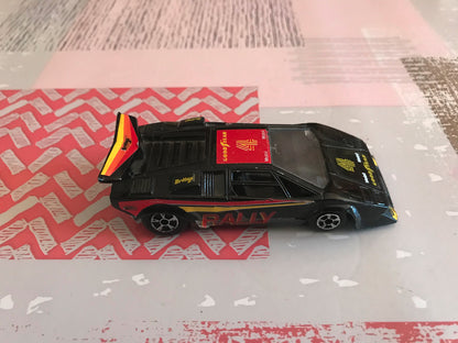 Ancienne Voiture Miniature Lamborghini Countach Polistil Italy 1/40
