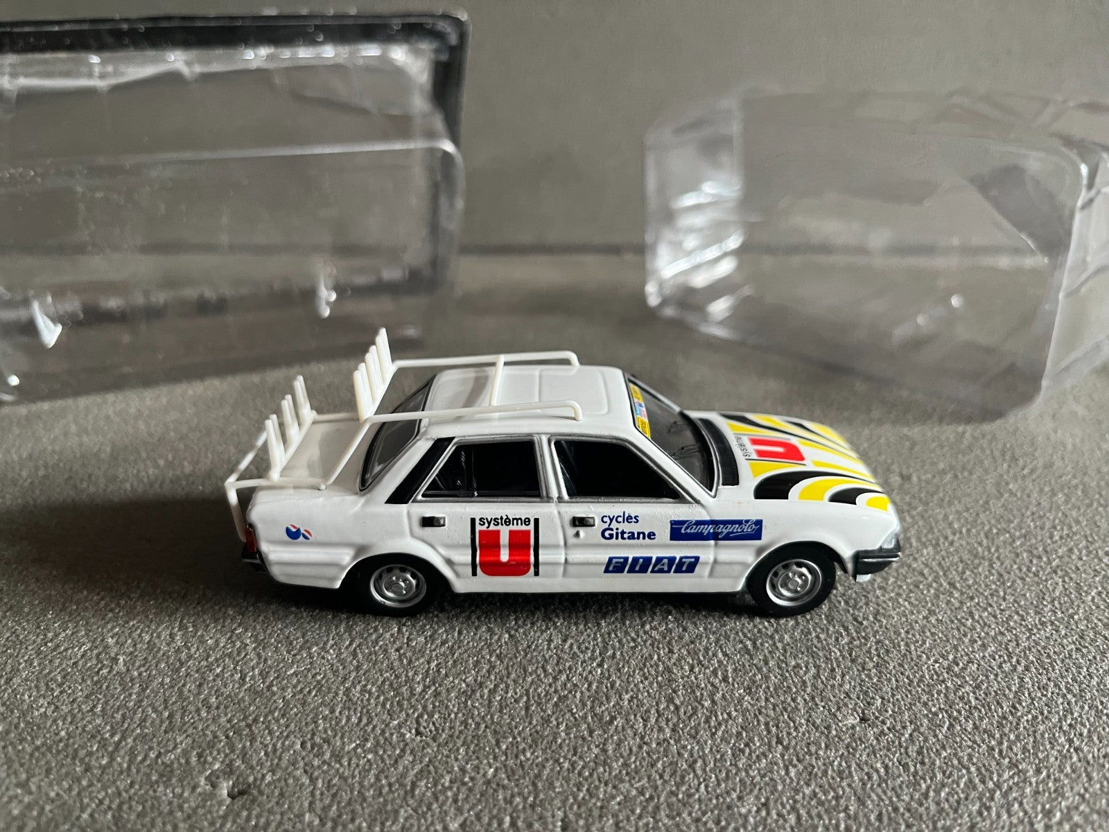 Voiture Miniature Peugeot 505 1987 Tour de France Vélo Norev 1/43