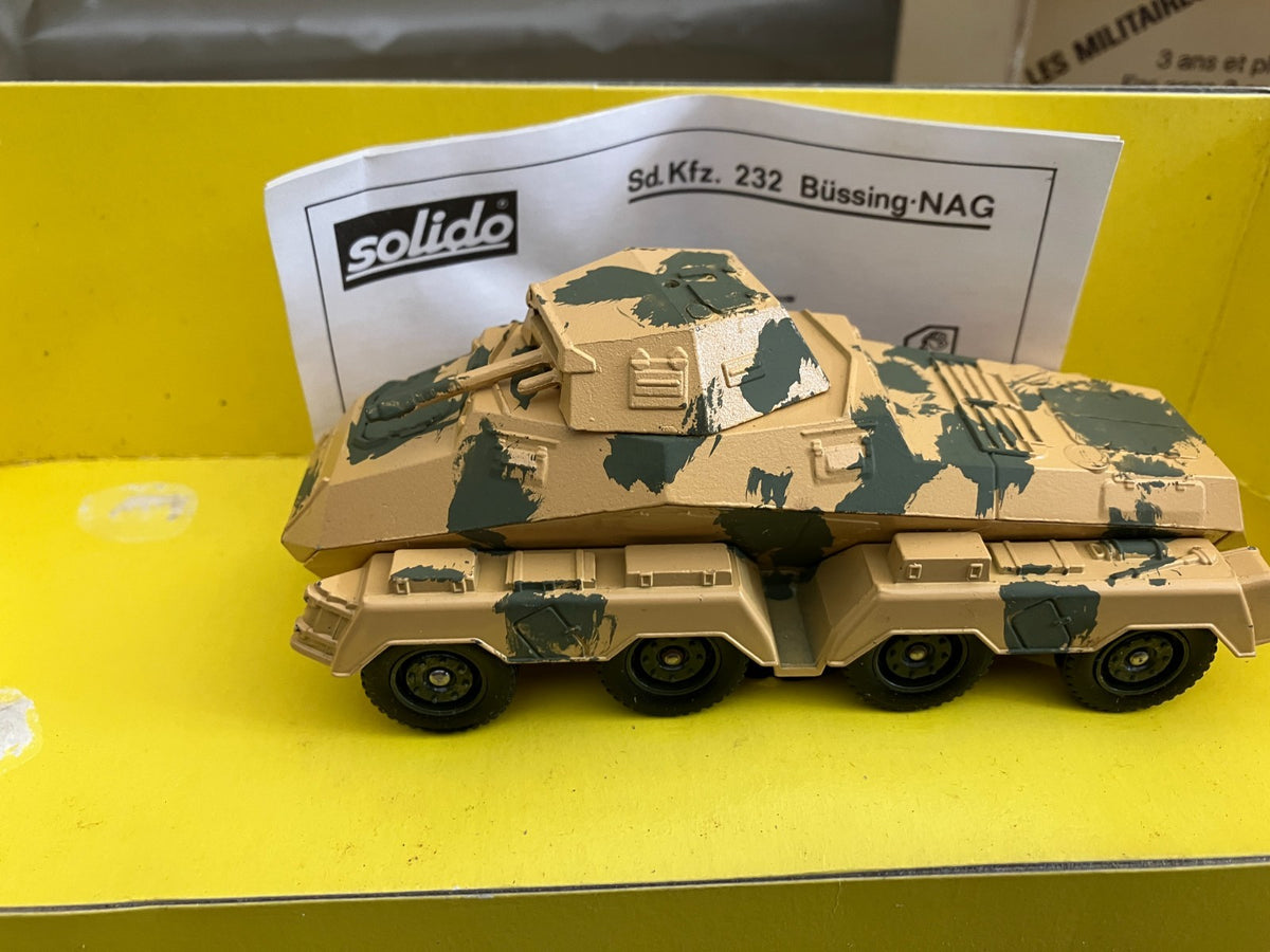 Ancien Miniature Militaire Blindé Sd. Kfz. 232 Bussing 6051 Solido France 1/50