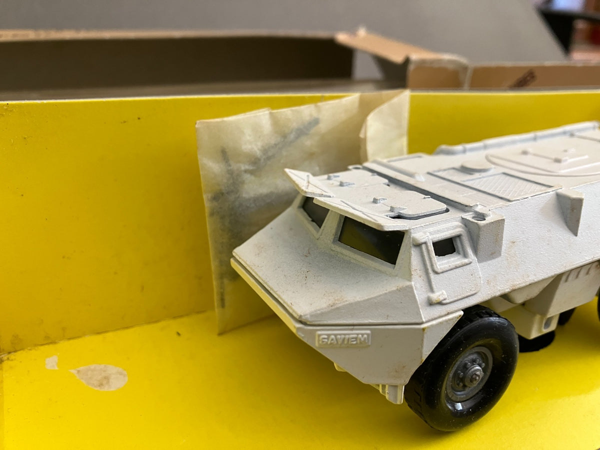 Ancienne Miniature Militaire Blindé VAB 4x4 6027 UN Solido France 1/50