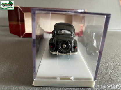 Voiture Miniature Ford Fordor 42 Conduite intérieure Rextoys 1/43