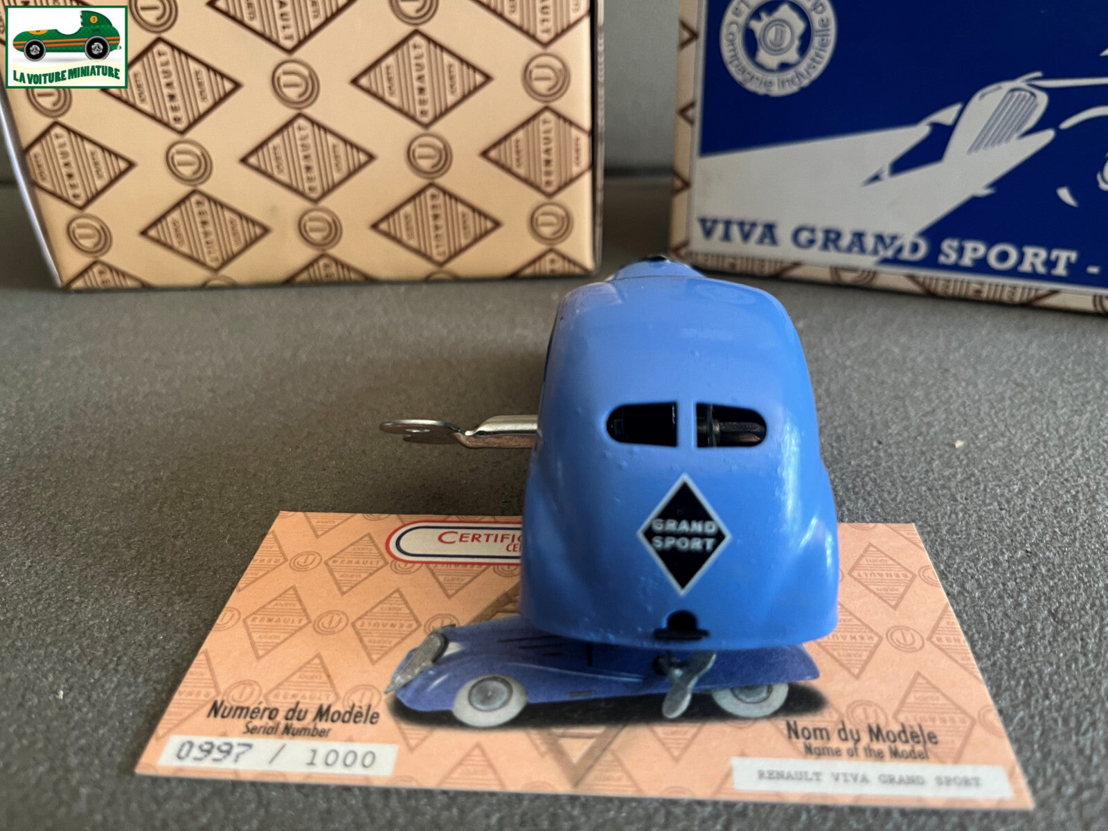 Voiture Miniature Clé Mécanisme Ressort Viva Grand Sport Renault CIJ