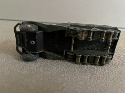 Ancienne Miniature Militaire Blindé Half Track  Dinky Toys Meccano France Epave