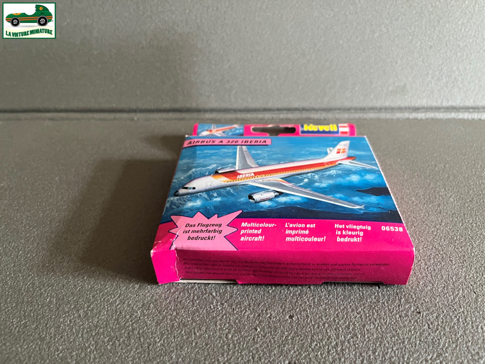Miniature Avion Maquette Kit à monter MiniKits Airbus A320 Iberia Revell N° 6538