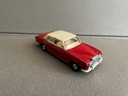 Jouet Ancien Voiture Miniature Rolls Royce Corniche Corgi Gt Britain 1/36