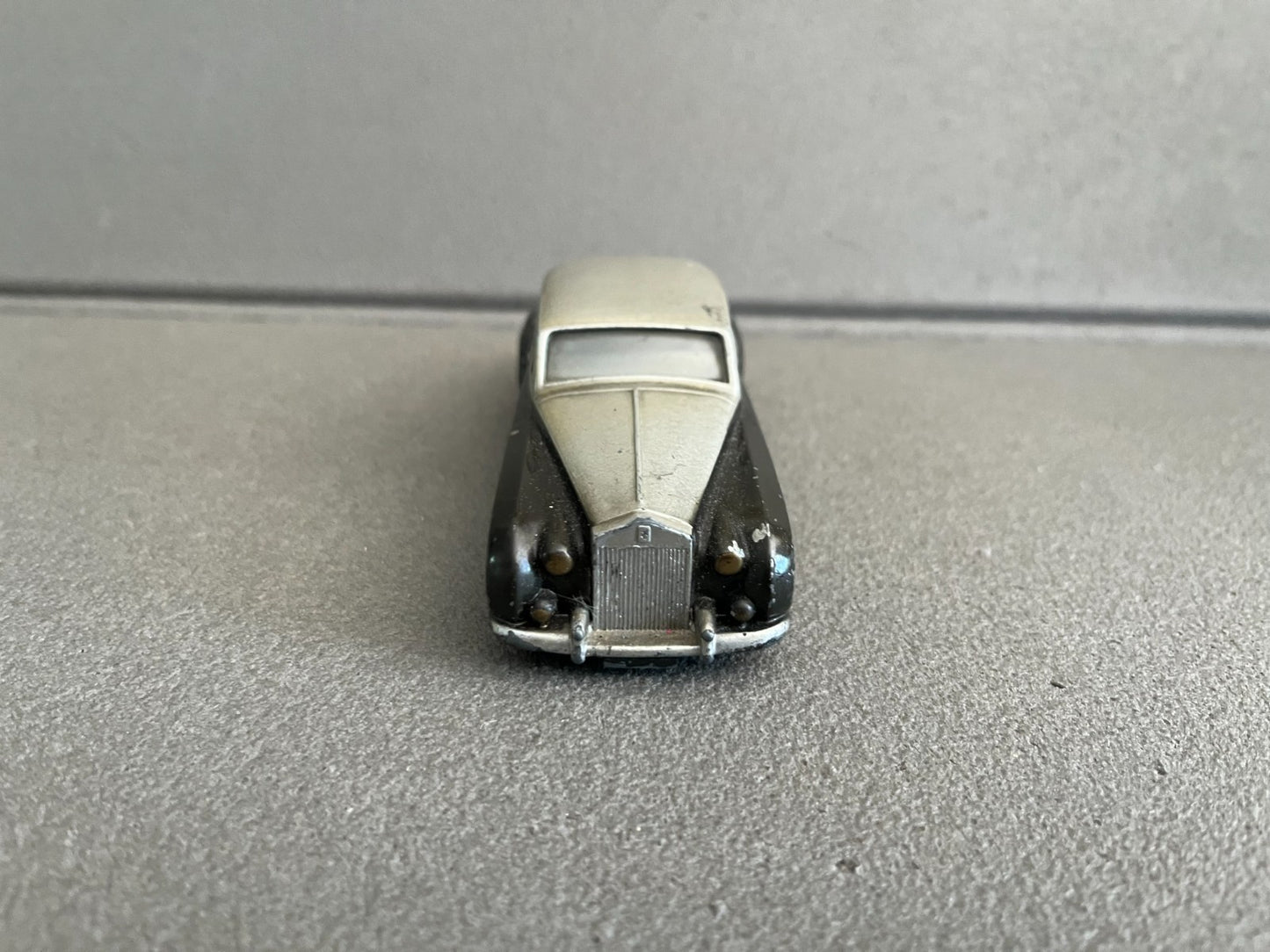 Ancienne Miniature Voiture Rolls Royce Silver Cloud Solido Serie 100 France