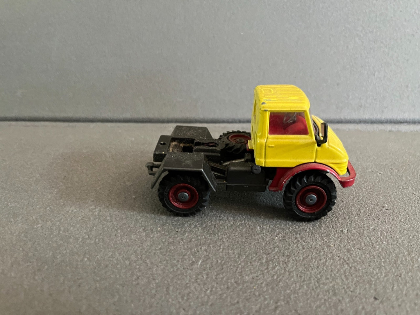 Ancienne Miniature Voiture Camion Unimog 406 Corgi Toys Gt Britain Epave