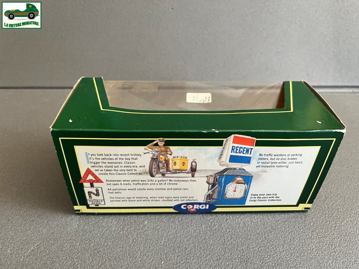 Voiture miniature Jaguar Mark II Corgi D700/5 au 1/43