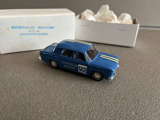 Jouet Ancien Voiture Miniature Renault R8 Gordini Rochetaillée 92 1/43