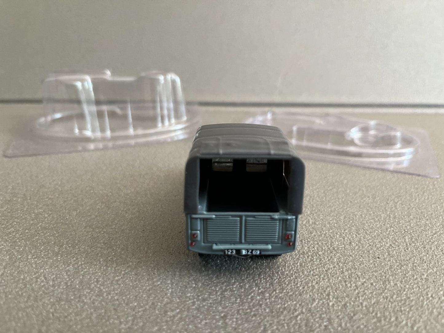 Voiture Miniature Citroen 2CV Pick Up Norev au 1/43