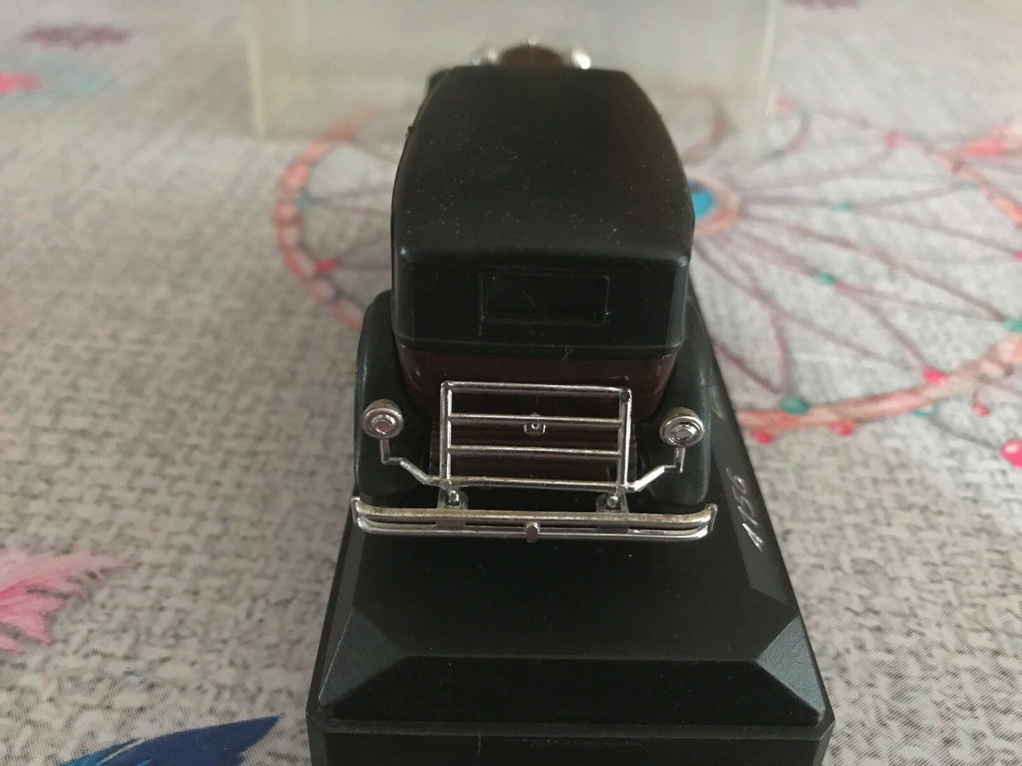 Voiture miniature Duesenberg J 4156 Solido au 1/43