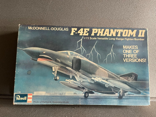 Maquette Militaire Avion F-4E Phantom II McDonnell Douglas Revell 1/72