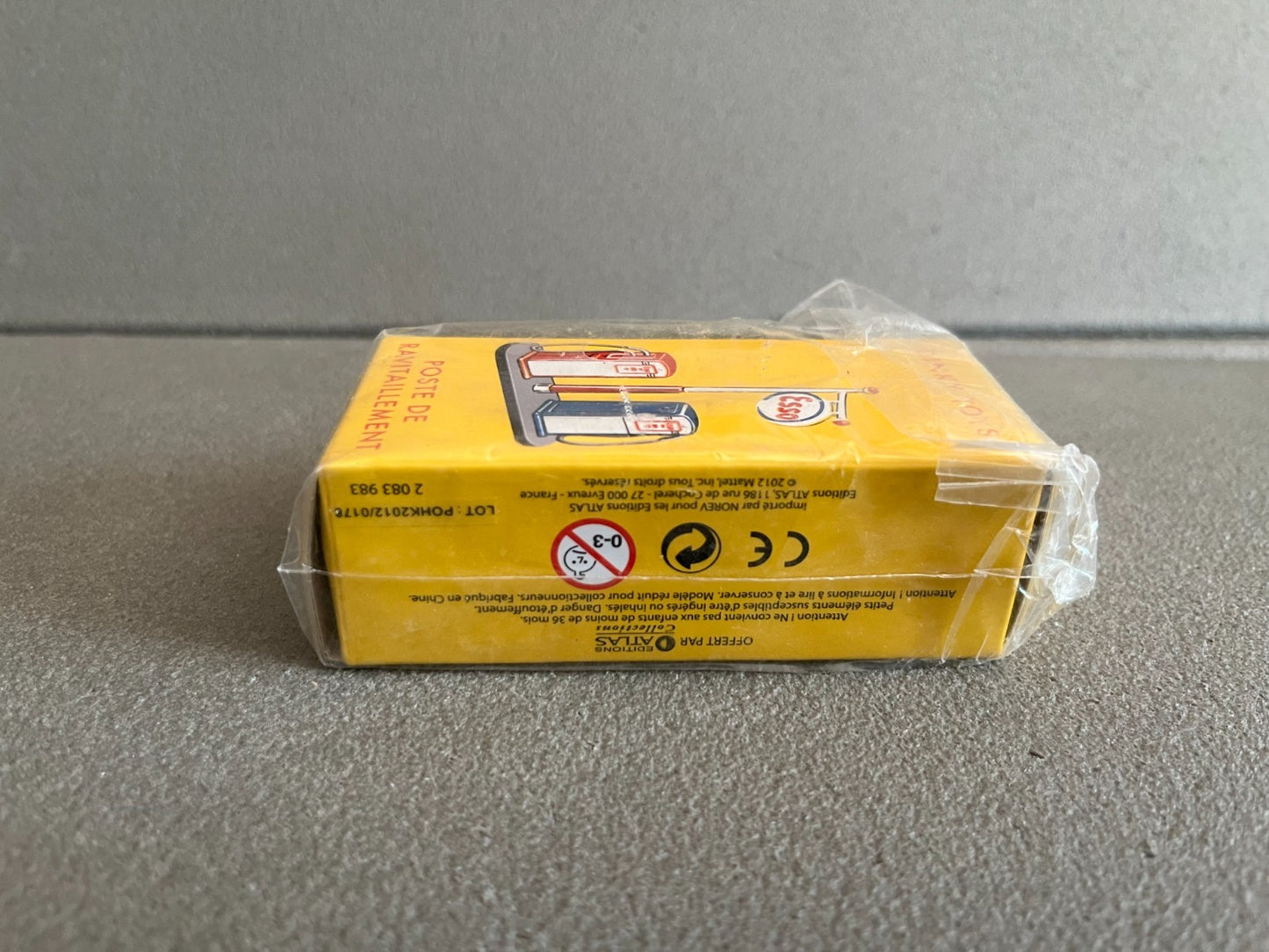 Voiture miniature Poste de Ravitaillement Pompe Essence Dinky Toys Atlas au 1/43