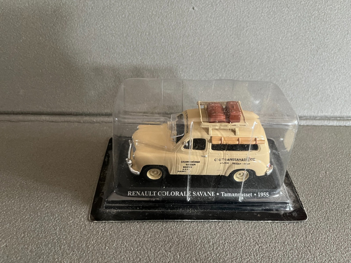 Voiture Miniature Renault Colorale Savane 1955 Taxi Du Monde au 1/43 Altaya