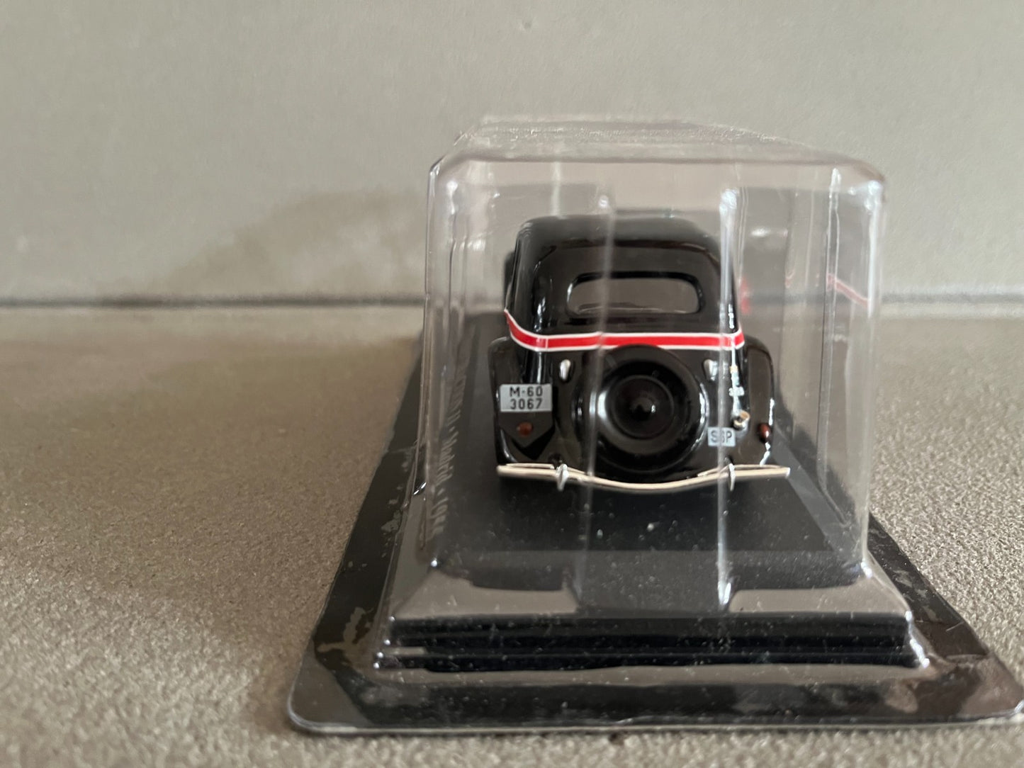 Voiture Miniature Citroen Traction 11 Madrid 1955 Taxi Du Monde au 1/43 Altaya