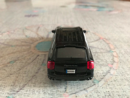 Voiture miniature Porsche Cayenne Turbo Burago 1/43