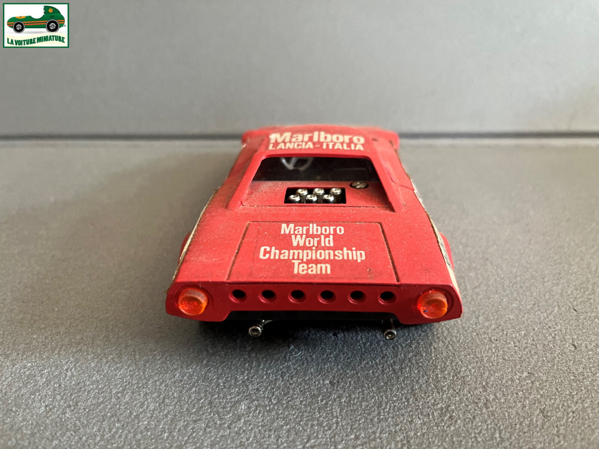 Ancienne Voiture Miniature Lancia Stratos Martoys au 1/24 Epave