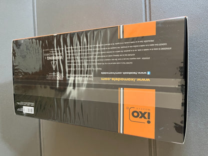 Voiture miniature Subaru Legacy RS 1991 IXO au 1/18