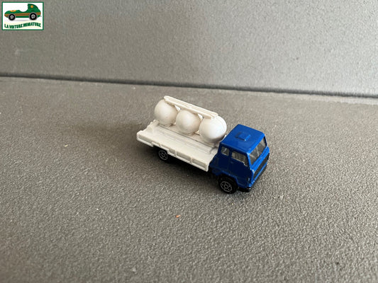 Ancienne Voiture Miniature Camion Volvo F-89 Produits Chimique Norev Mini Jet