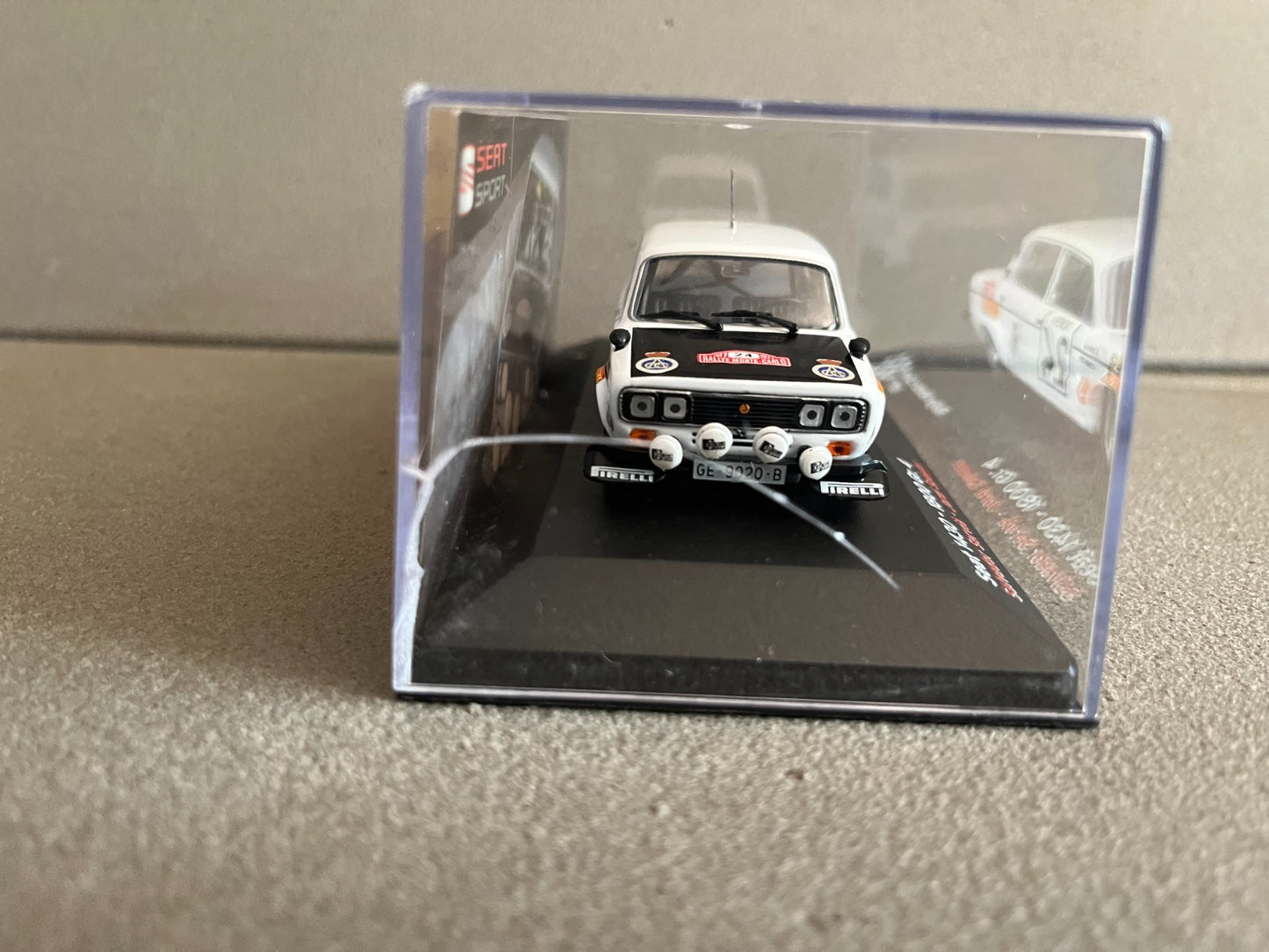 Voiture Miniature Seat 1430 - 1800 Gr. 4 Rallye Monte Carlo 1977 au 1/43