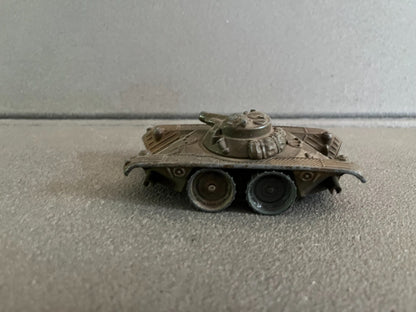 Ancienne Miniature Militaire Char EBR Panhard Dinky Toys Meccano France Epave