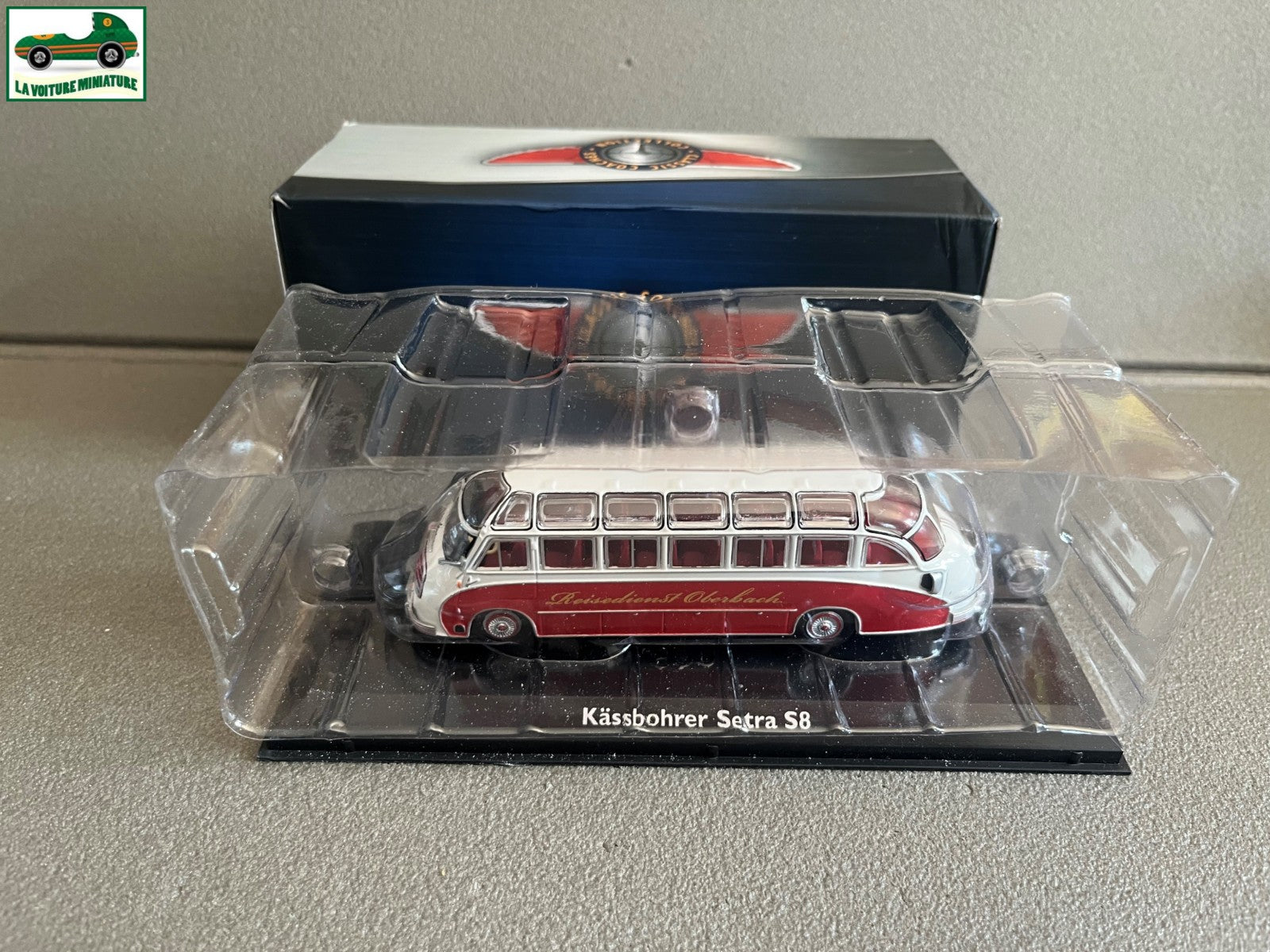 Voiture miniature Kassbohrer Setra S8 Autobus Bus Autocar Atlas 1/72