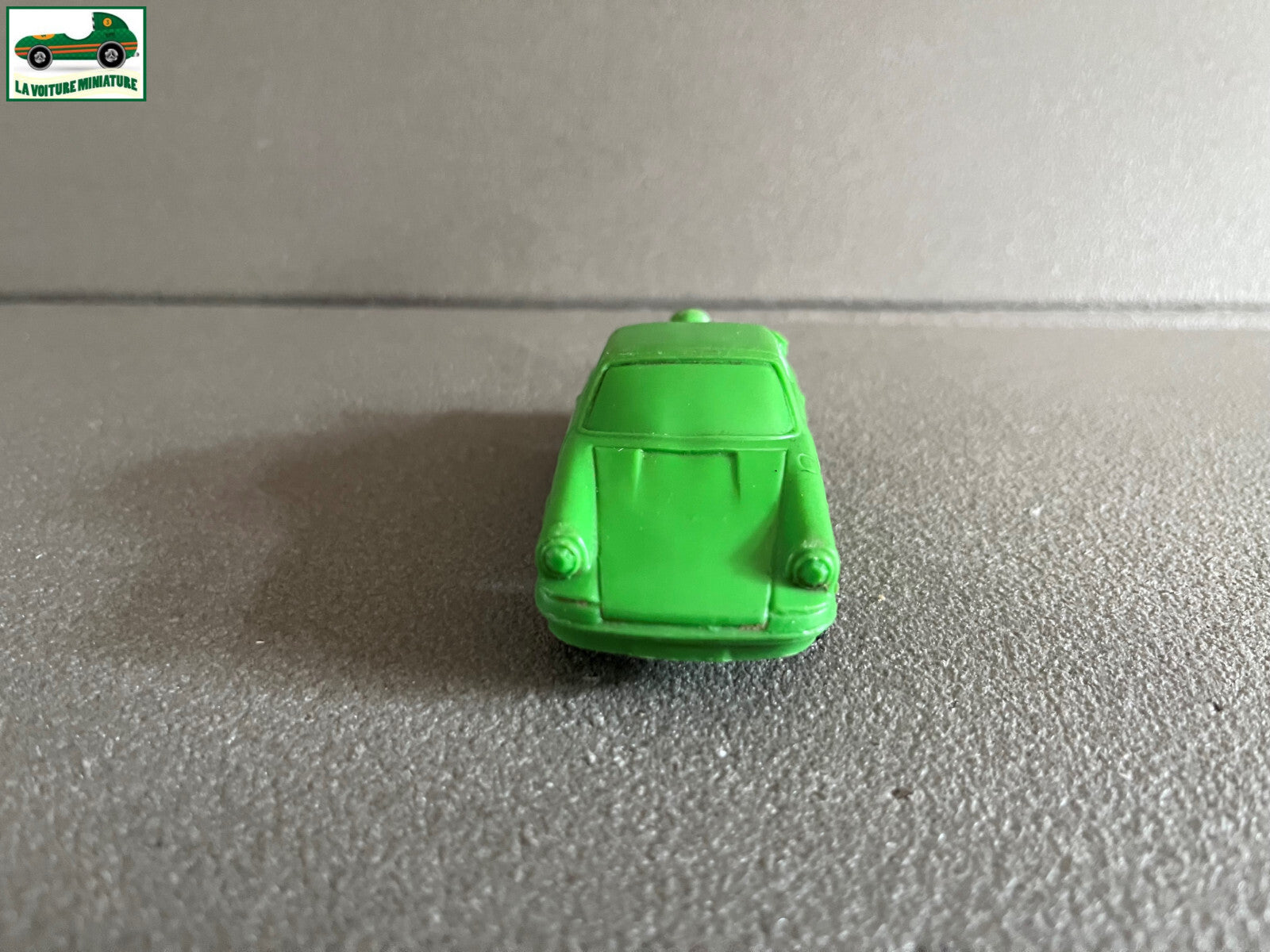 Voiture Miniature Ancien Porsche Vinyl Line Plastique Gomme 1/43 idem Tomte