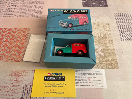 Voiture Miniature Fourgonnette Morris 1000 Shell BP Corgi 1/50