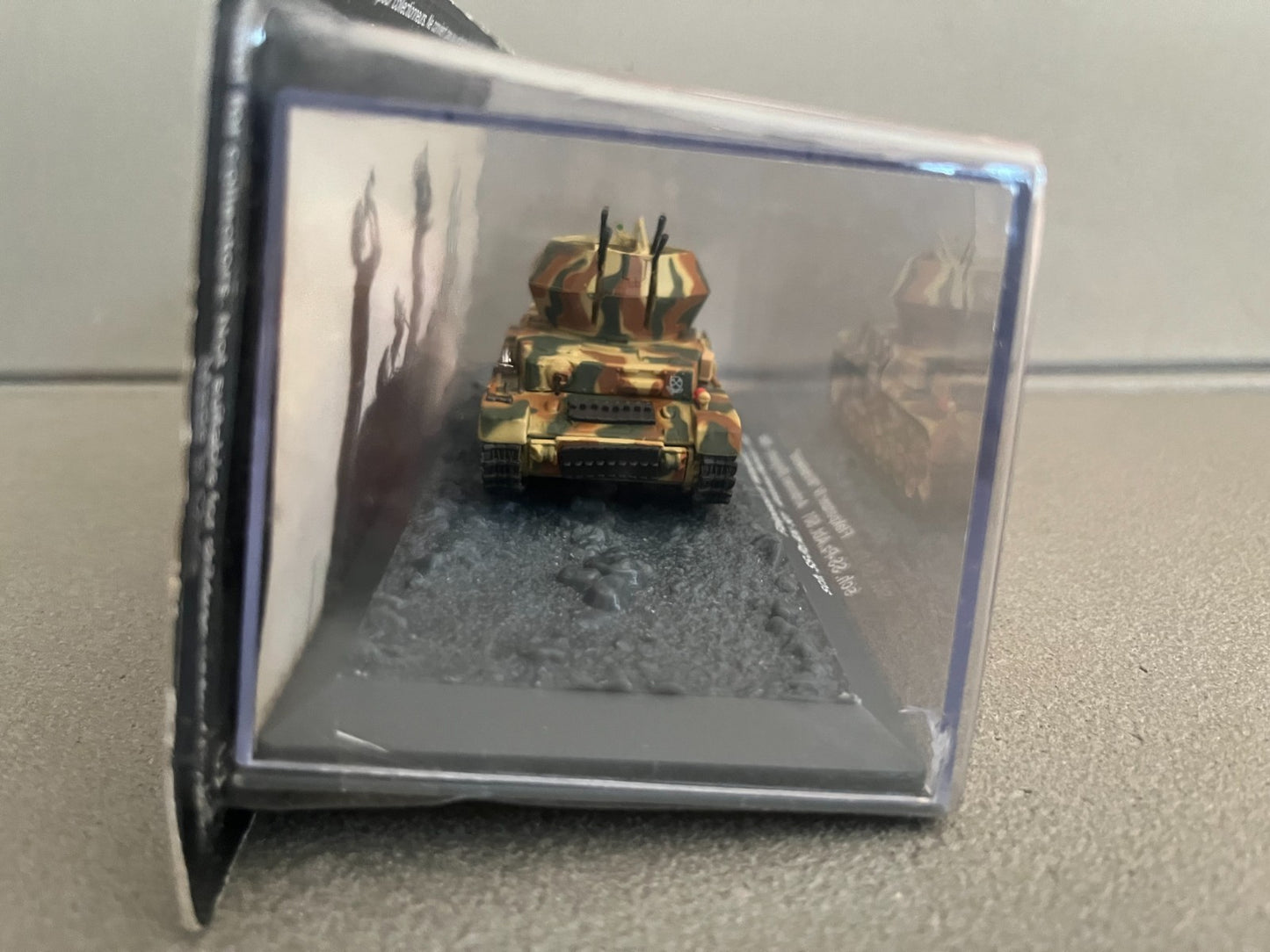 Miniature Militaire Char Tank Blindé Flakpanzer IV Wirbelwind 1944 Altaya 1/72