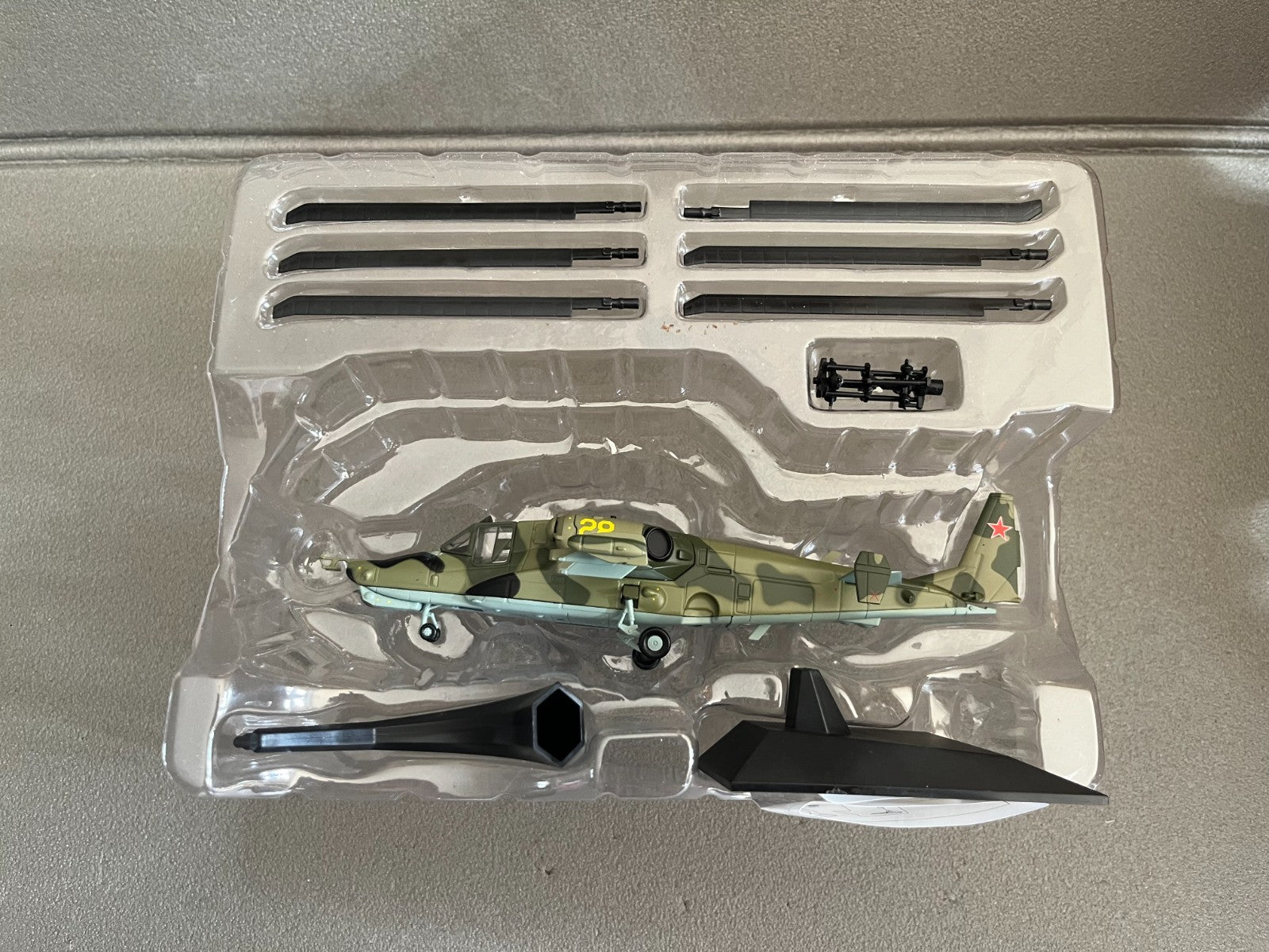 Hélicoptère de combat Miniature Kamov KA-50 Black Shark Hokum Altaya 1/72