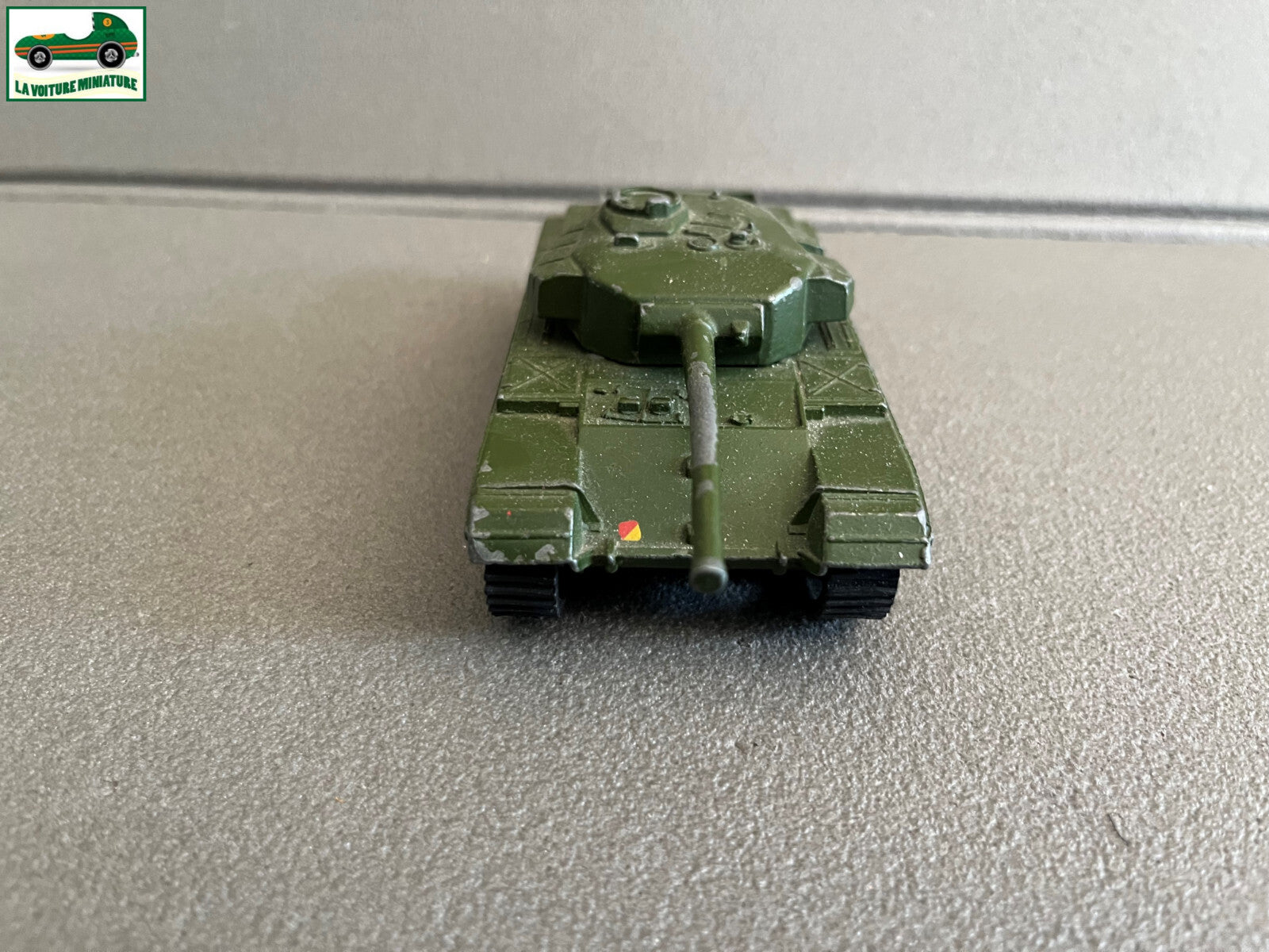 Ancienne Miniature Militaire 651 Centurion Tank Dinky Toys Meccano Epave