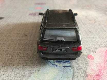 Voiture miniature BMW X5 Kinsmart à Friction au 1/36