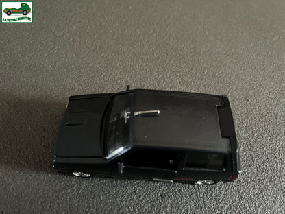 Voiture miniature Diapet Daihatsu Mira Japan au 1/35
