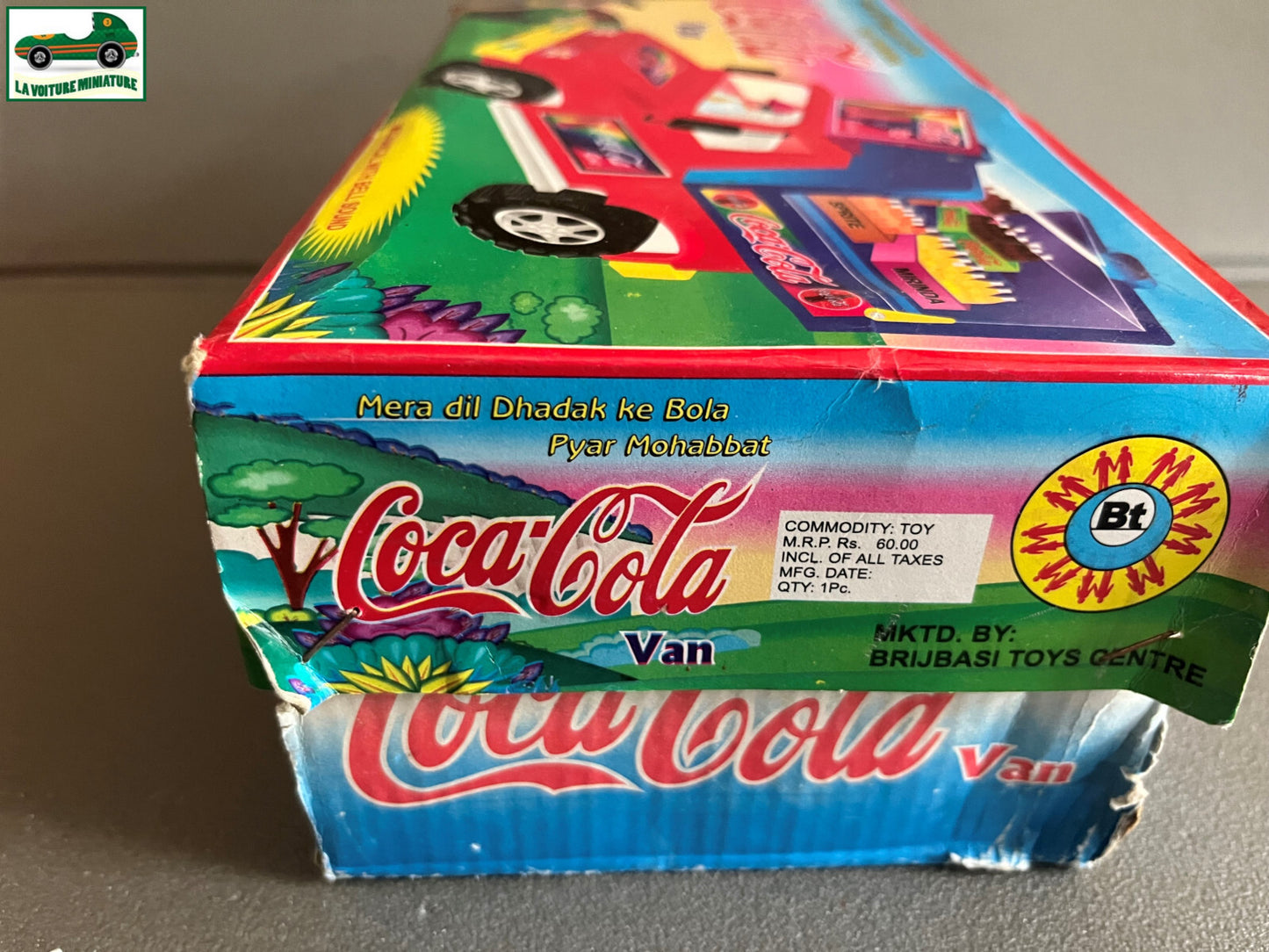 Ancien Jouet de Bazar Plastique Mécanisme Clé Voiture Coca Cola Brijbasi toys