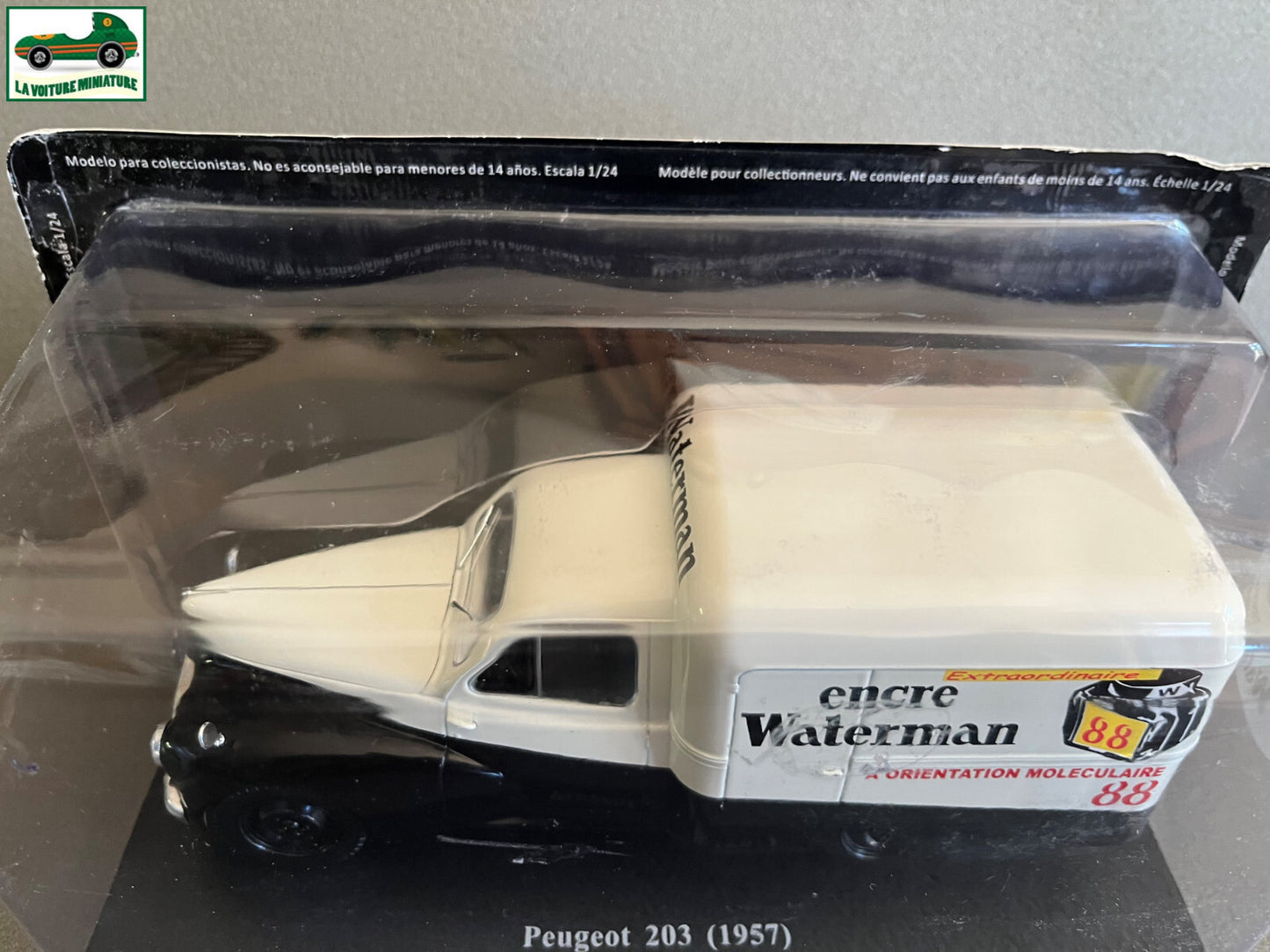 Voiture miniature Peugeot 203 1957 Encre Waterman Test Hachette 1/24