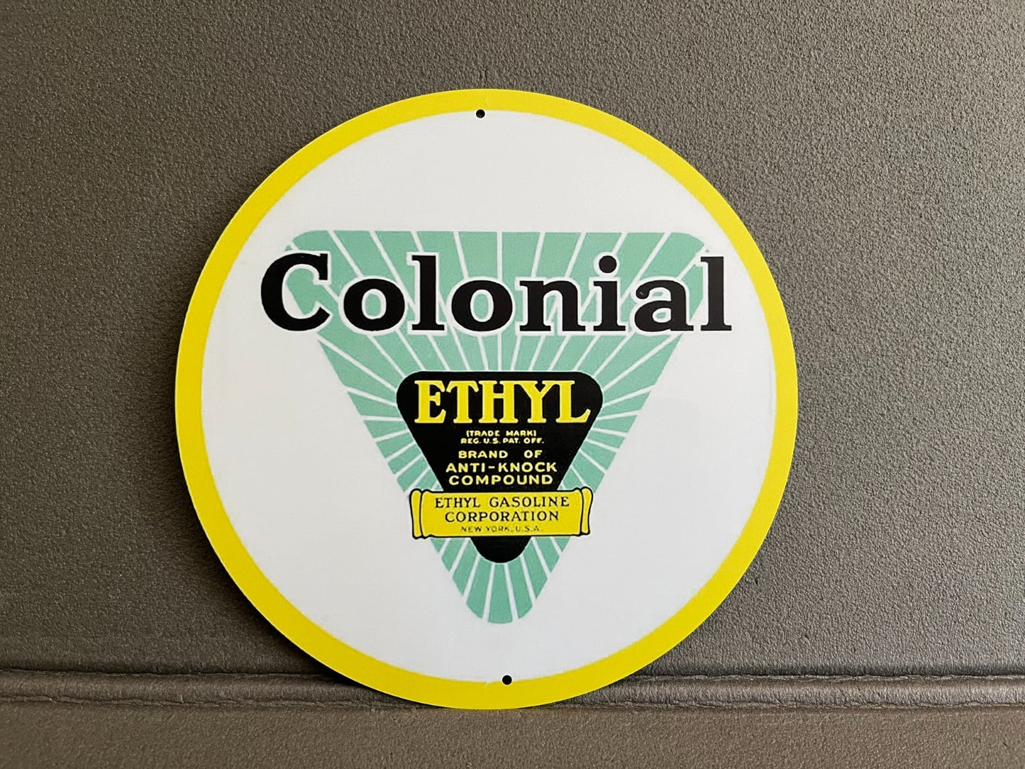 Plaque Métal Voiture Automobile Colonial Ethyl Gasoline New York USA Oil 20 cm